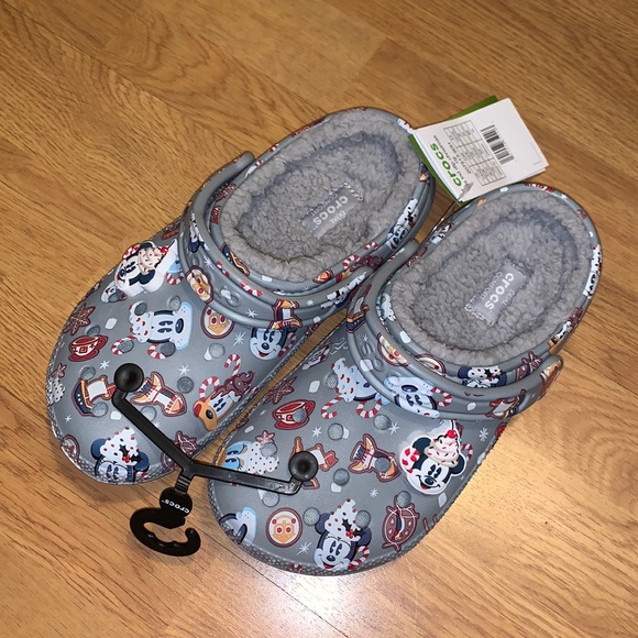 NWT Crocs x Disney Parks 2021 Christmas Snacks Holiday Fleece